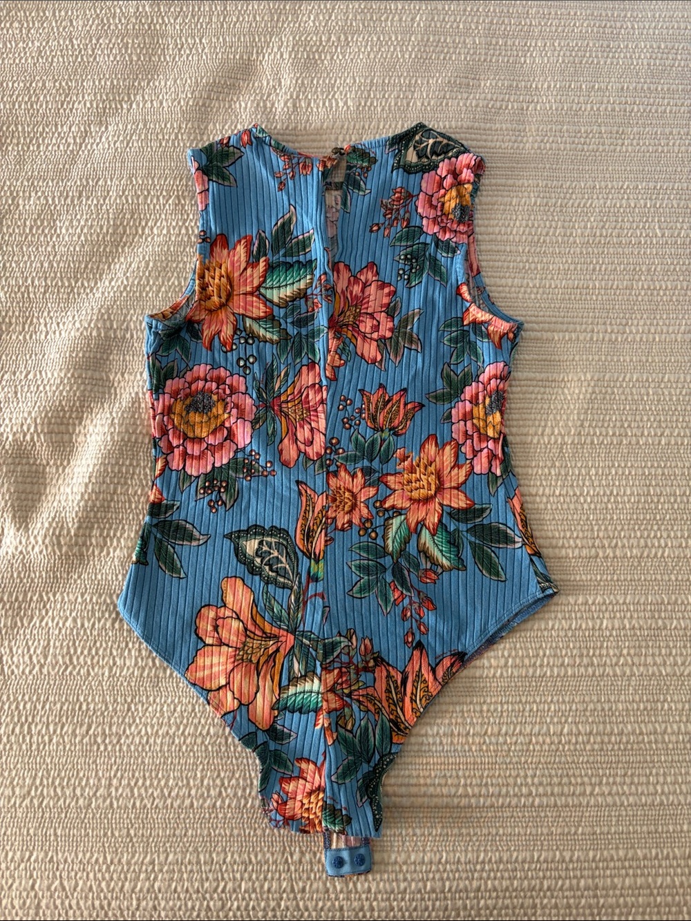 FARM Rio Blue Floral Ribbed Bodysuit - Picture 4 of 4